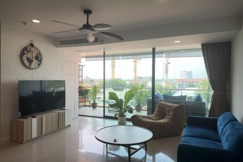 Apartment in Pattaya, Thailand 3 rooms № 233276 - photo 2