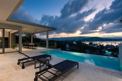 Villa in Surat Thani, Thailand 4 Schlafzimmer № 158774 - Foto 5