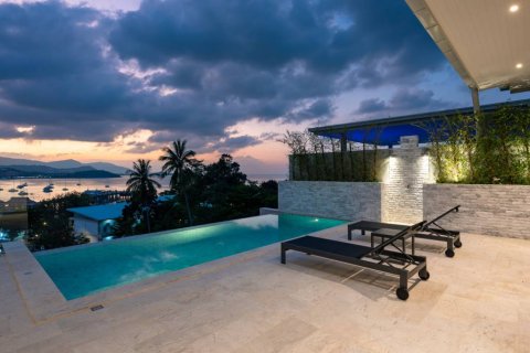 Villa in Surat Thani, Thailand 4 Schlafzimmer № 158774 - Foto 4
