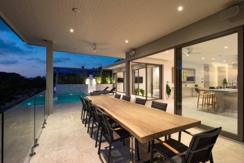 Villa in Surat Thani, Thailand 4 Schlafzimmer № 158774 - Foto 6
