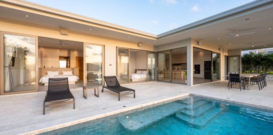 Villa in Surat Thani, Thailand 4 Schlafzimmer № 158774