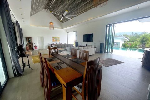 Chalet de 3 dormitorios en Pran Buri, Tailandia № 158773 - foto 10