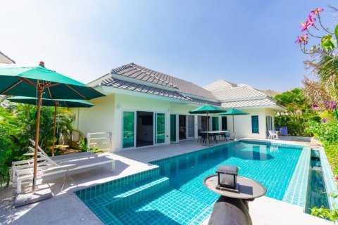 Chalet de 3 dormitorios en Hua Hin, Tailandia № 158770