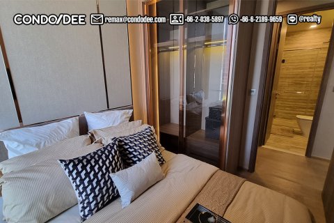 Condo in Watthana, Bangkok, Thailand, 2 bedrooms  № 200839 - photo 5