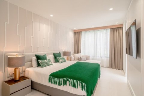 Villa in Phuket, Thailand 3 bedrooms № 191135 - photo 13