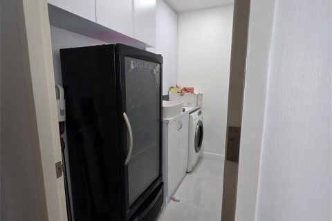 Condominio de 3 dormitorios en Bangkok, Tailandia № 186473 - foto 6