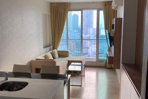 Condo à Bangkok, Thaïlande, 1 chambre à Rhythm Sathorn - Narathiwas  № 54784