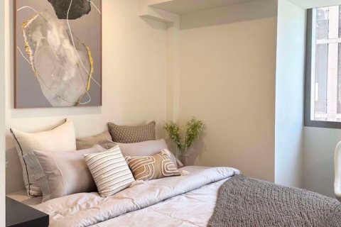 Dúplex de 1 dormitorio en Khlong Toei, Bangkok, Tailandia № 57685 - foto 11