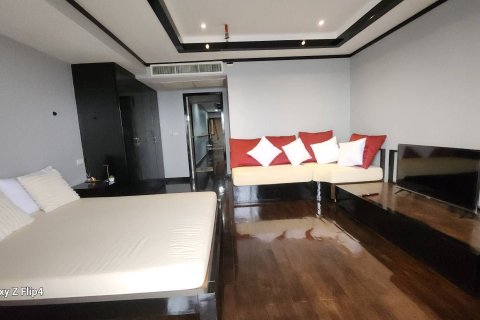 Condominio de 2 dormitorios en Bang Rak, Bangkok, Tailandia № 147766
