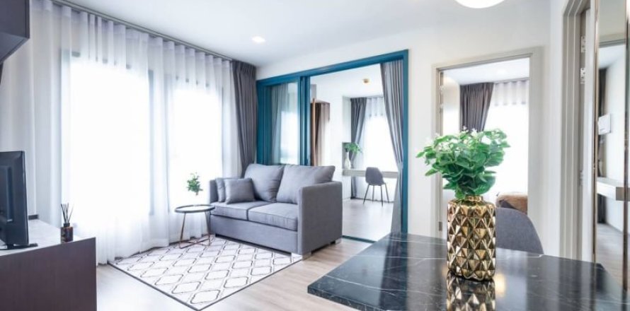 Condo in Khlong Toei, Bangkok, Thailand, 2 bedrooms  № 162115