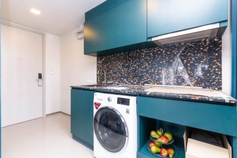 Condo in Khlong Toei, Bangkok, Thailand, 2 bedrooms  № 162115 - photo 10