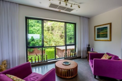 Chalet de 5 dormitorios en Hua Hin, Tailandia № 168604 - foto 12
