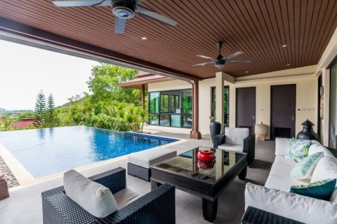 Chalet de 5 dormitorios en Hua Hin, Tailandia № 168604 - foto 7