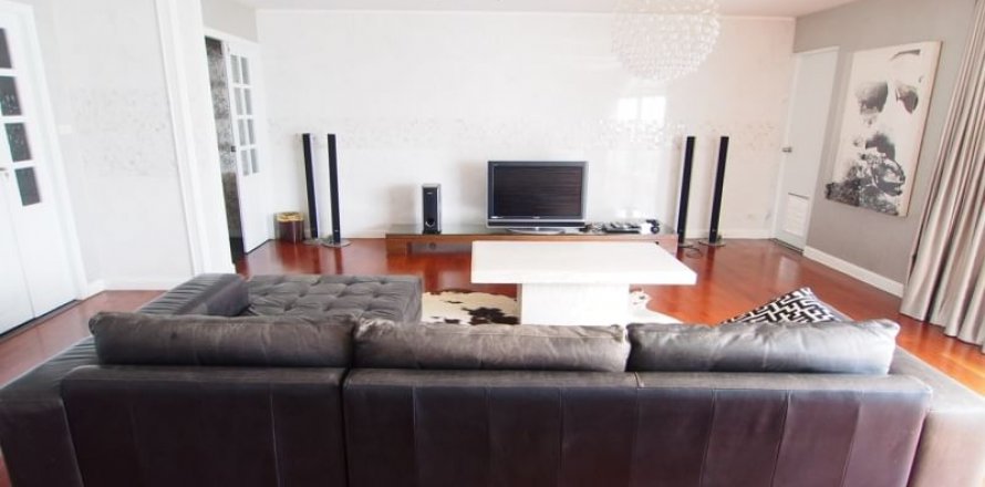 Condominio de 3 dormitorios en Bangkok, Tailandia № 143500