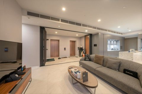 Eigentumswohnung in Bangkok, Thailand, 2 Schlafzimmer  № 143496 - Foto 5