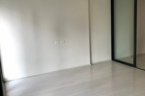 Condominio de 1 dormitorio en Bangkok, Tailandia № 143495 - foto 4