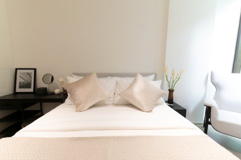 Eigentumswohnung in Bangkok, Thailand, 1 Schlafzimmer  № 165237 - Foto 4