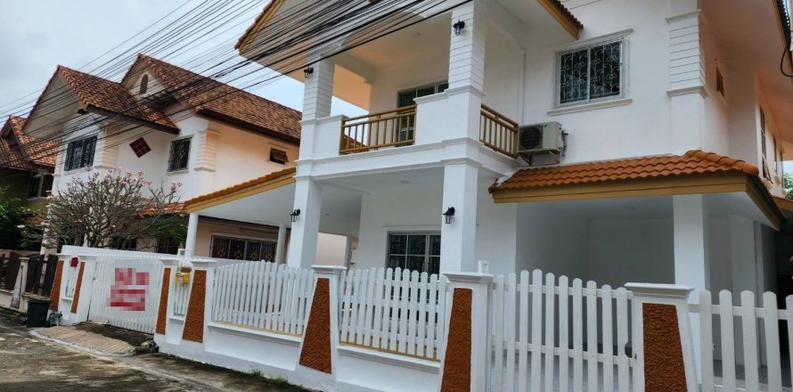 Haus in Pattaya, Thailand 3 Schlafzimmer № 59244