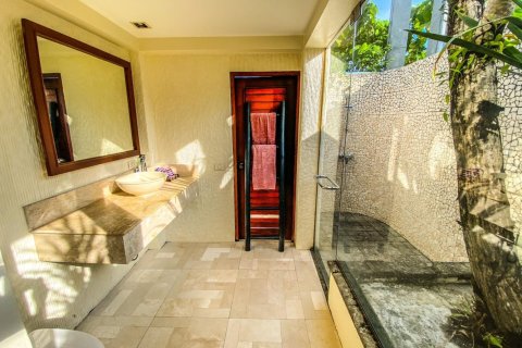 House in Bang Tao, Thailand 3 bedrooms № 54299 - photo 21