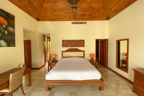 House in Bang Tao, Thailand 3 bedrooms № 54299 - photo 18