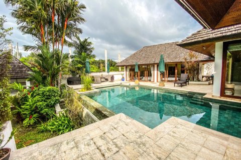 House in Bang Tao, Thailand 3 bedrooms № 54299