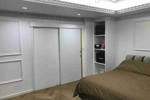 Condominio de 2 dormitorios en Thonburi, Bangkok, Tailandia № 183486 - foto 9