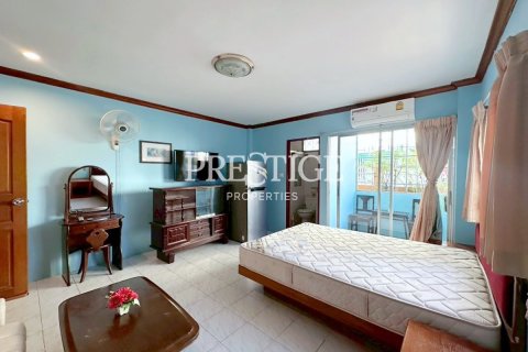 Commercial property in Pattaya, Thailand 300 sq.m. № 197846 - photo 4