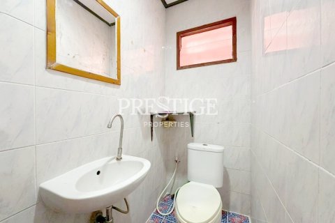 Commercial property in Pattaya, Thailand 300 sq.m. № 197846 - photo 11