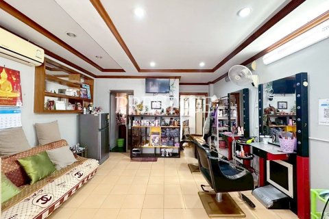 Commercial property in Pattaya, Thailand 300 sq.m. № 197846 - photo 13