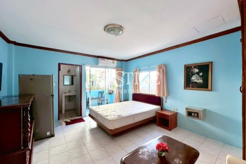 Commercial property in Pattaya, Thailand 300 sq.m. № 197846 - photo 3