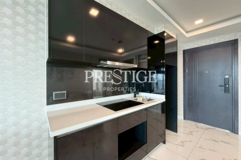 Condo in Pattaya, Thailand, 2 bedrooms № 197850 - photo 7