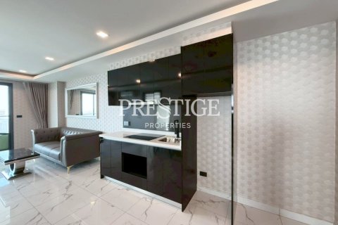 Condo in Pattaya, Thailand, 2 bedrooms № 197850 - photo 8