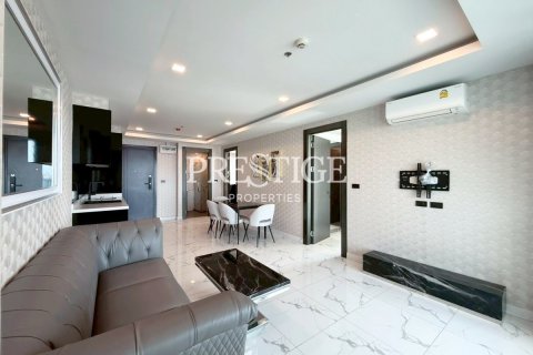 Condo in Pattaya, Thailand, 2 bedrooms № 197850 - photo 2