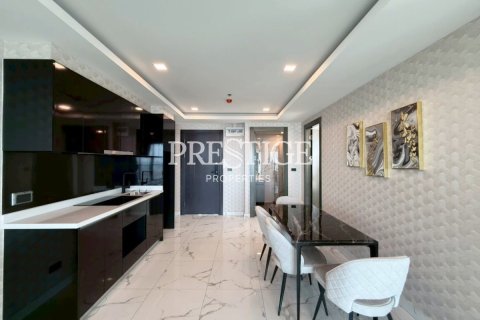 Condo in Pattaya, Thailand, 2 bedrooms № 197850 - photo 5