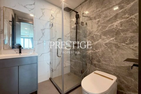 Condo in Pattaya, Thailand, 2 bedrooms № 197850 - photo 16