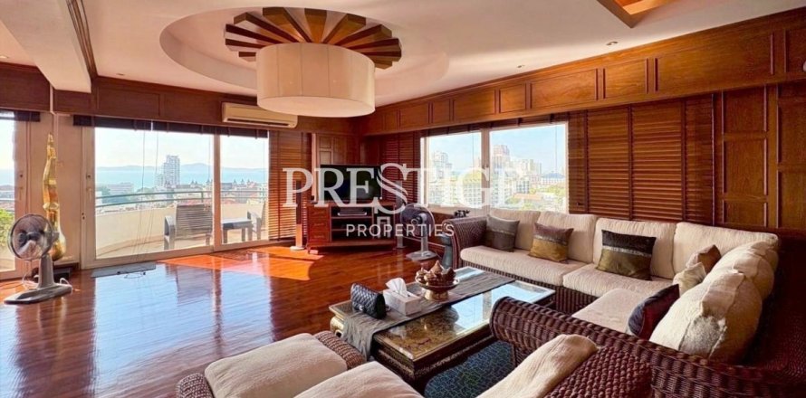Condo in Pattaya, Thailand, 2 bedrooms № 197847