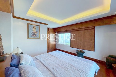 Condo in Pattaya, Thailand, 2 bedrooms № 197847 - photo 25