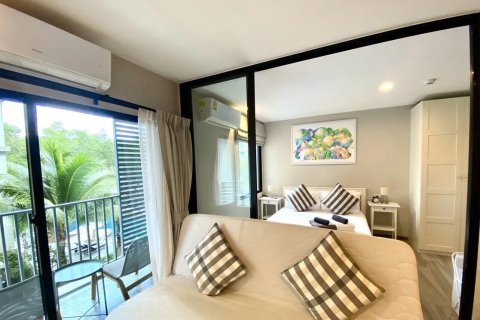 Apartamento de 2 habitaciones en Pattaya, Tailandia № 205780 - foto 3