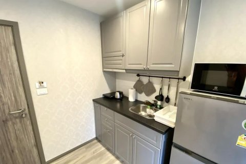 Apartamento de 2 habitaciones en Pattaya, Tailandia № 205780 - foto 4