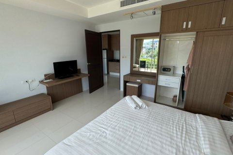 Estudio en el condominio en Phuket, Tailandia № 147525 - foto 3