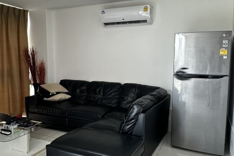 Condominio de 3 dormitorios en Pattaya, Tailandia № 171719 - foto 2