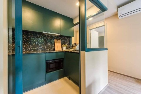 Condo in Bangkok, Thailand, 2 bedrooms № 143444 - photo 5