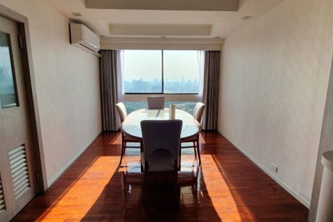 Condominio de 3 dormitorios en Bangkok, Tailandia № 143327 - foto 4