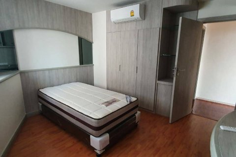 Condominio de 3 dormitorios en Bangkok, Tailandia № 143327 - foto 11