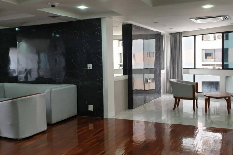 Condominio de 3 dormitorios en Bangkok, Tailandia № 143327 - foto 5