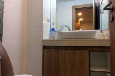 Condominio de 1 dormitorio en Pattaya, Tailandia № 204167 - foto 12