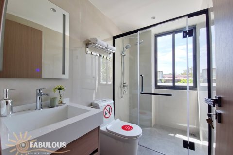 Condominio de 2 dormitorios en Chalong, Tailandia № 179492 - foto 9
