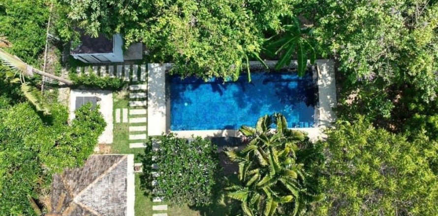Chalet de 5 dormitorios en Bang Tao, Tailandia № 179490