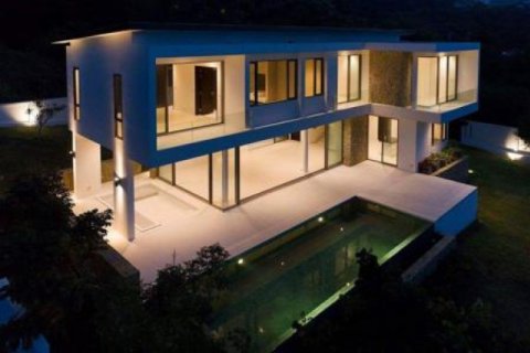 Chalet de 4 dormitorios en Hua Hin, Tailandia № 202795 - foto 5