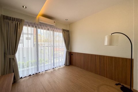 Chalet de 3 dormitorios en Phuket, Tailandia № 170805 - foto 18
